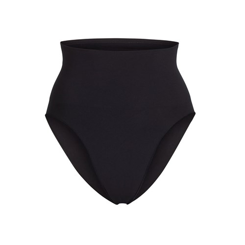 SKIMS Core Control Brief Onyx | 2195764-RT
